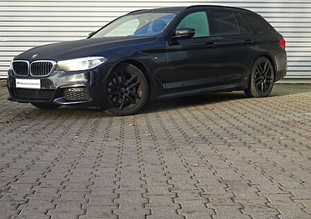 BMW 520I A