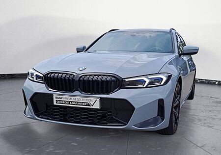 BMW 318i Touring