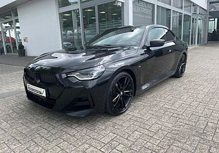 BMW 220I
