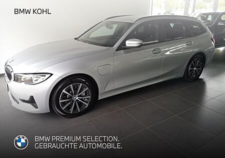 BMW 330e Touring