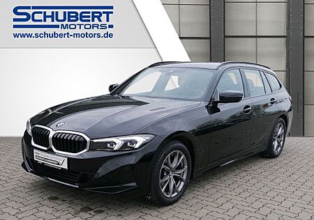 BMW 320iA Touring