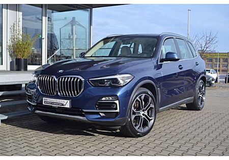 BMW X5 xDrive45e