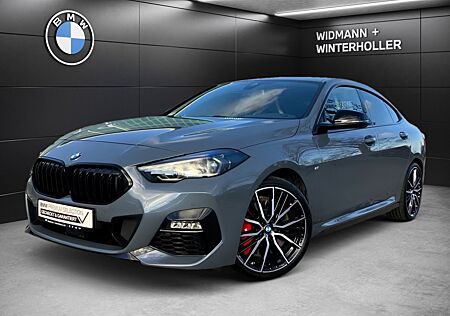 BMW 1er M Coupé 220i xDrive Gran Coupé