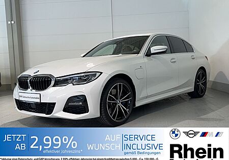 BMW 330E A