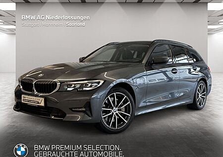 BMW 330e xDrive Touring