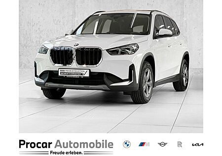 BMW X1 sDrive18i (a Benzin