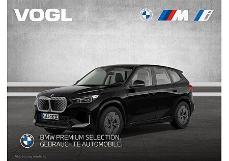 BMW iX1 xDrive30