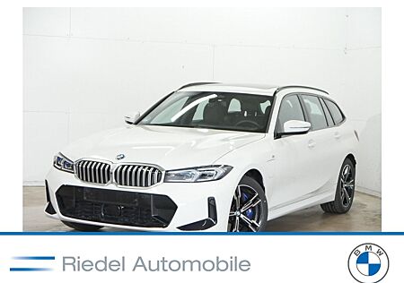 BMW 330e xDrive Touring