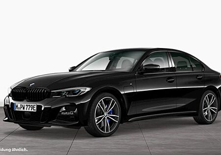 BMW 330e Limousine