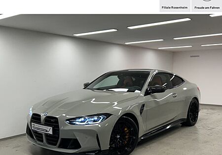 BMW M4 COMPETITION