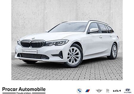 BMW 320i Touring