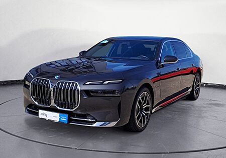BMW 750e xDrive Limousine