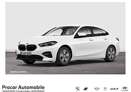 BMW 218D A