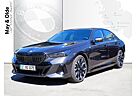 BMW 550e xDrive Limousine