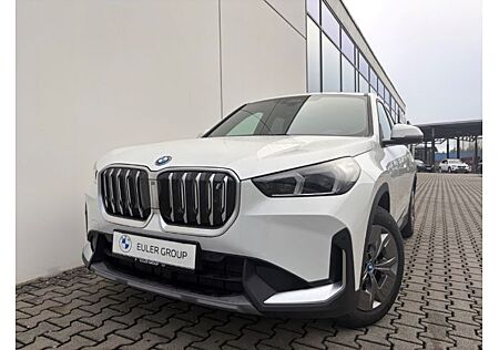 BMW iX1 xDrive30