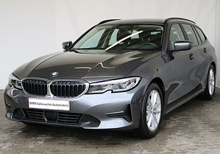 BMW 330i Touring