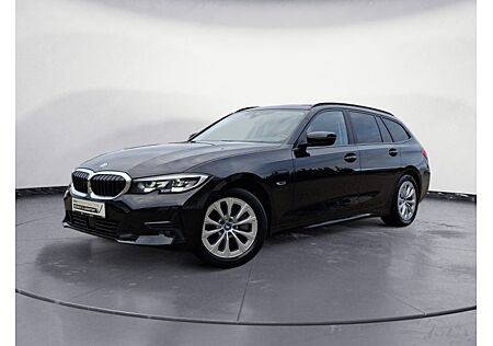 BMW 320e xDrive Touring