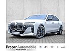 BMW 760 M760e xDrive Limousine