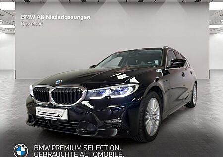 BMW 330e Touring