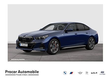 BMW i5 eDrive40