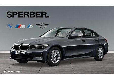 BMW 320i xDrive Limousine