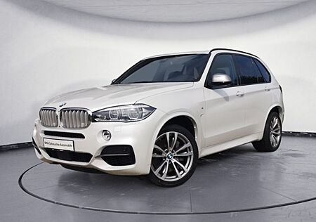 BMW X5 M50d