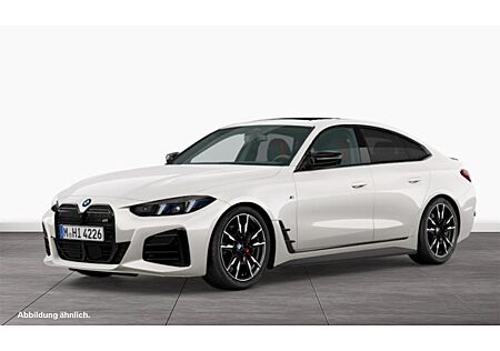 BMW 1er M Coupé M440i xDrive Gran Coupé