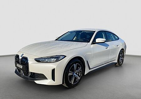 BMW i4 eDrive 40 Elektroauto