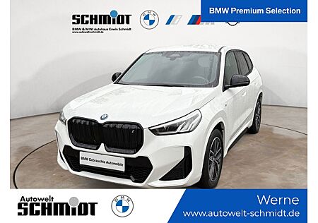 BMW iX1 xDrive30 (U11)