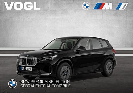 BMW iX1 xDrive30