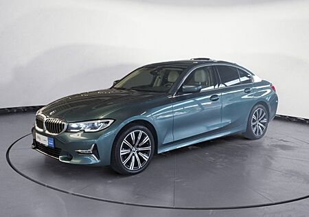 BMW 320i xDrive Limousine