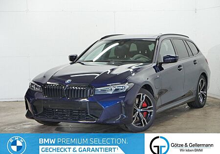 BMW 330e xDrive Touring