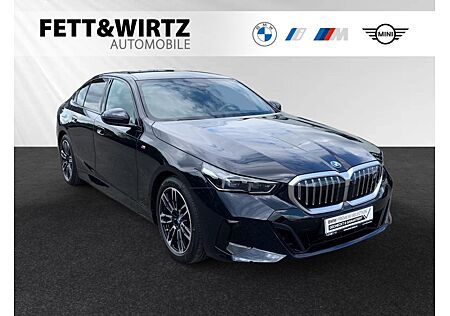 BMW i5 EDRIVE40