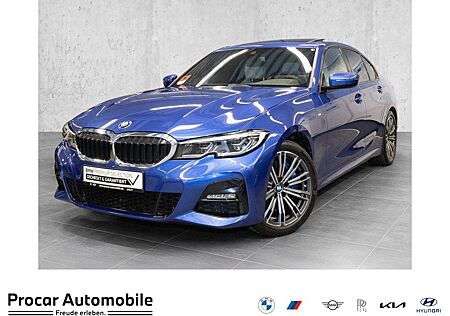 BMW 330i xDrive