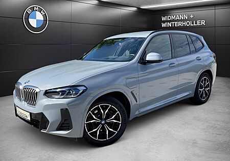 BMW X3 xDrive30e
