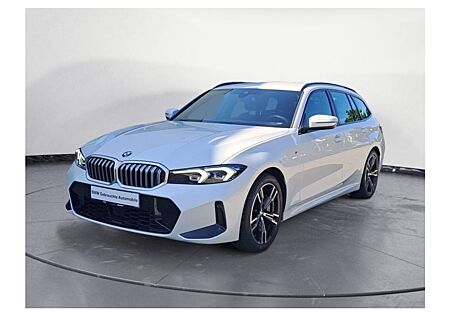 BMW 330i xDrive Touring