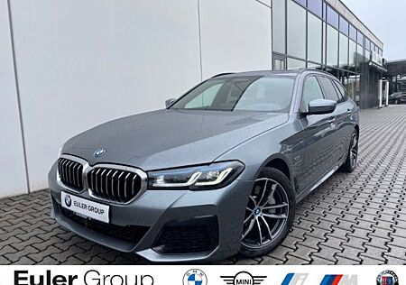 BMW 530e xDrive Touring M Spor Hybrid