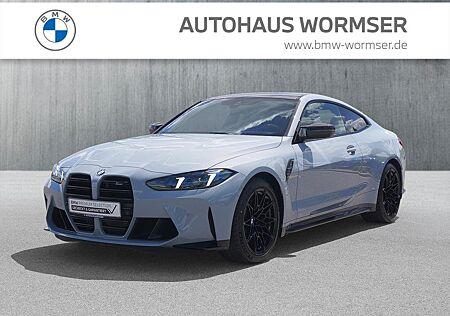 BMW M4 COMPETITION