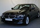 BMW 330e Limousine