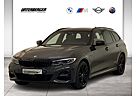 BMW 330e xDrive Touring