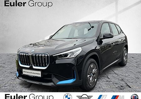 BMW iX1 xDrive30