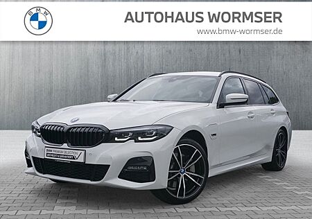 BMW 330e Touring