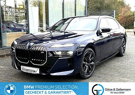BMW i7 M70 xDrive Limousine