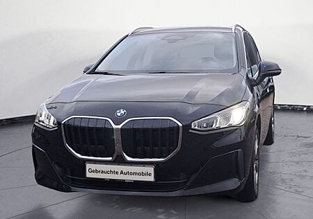 BMW 218i Active Tourer Benzin