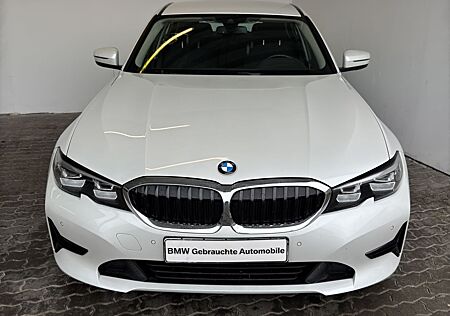 BMW 320I A