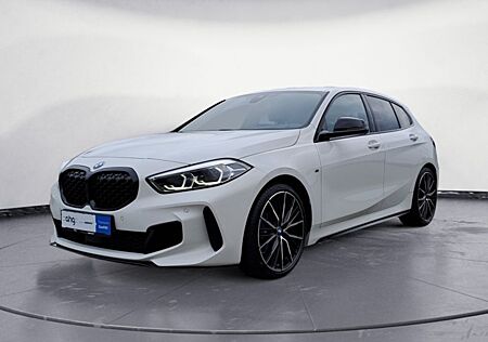 BMW M135i xDrive 5-Türer