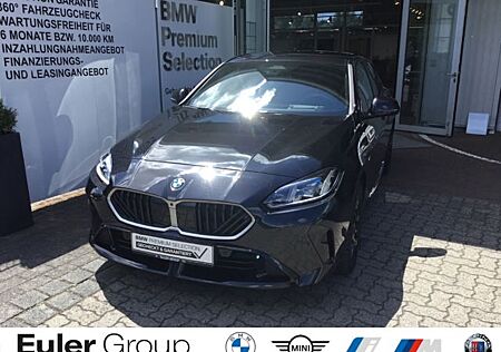 BMW 120 Limousine