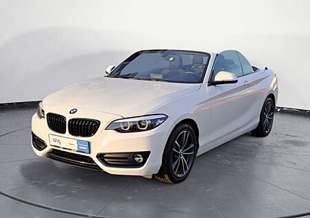 BMW 220i Cabrio