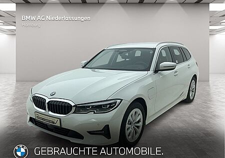 BMW 330e Touring