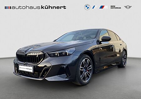 BMW i5 xDrive40